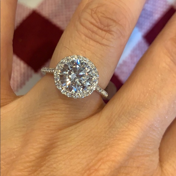 2ct Solitaire Round Engagement Ring size 10 - Picture 2 of 8